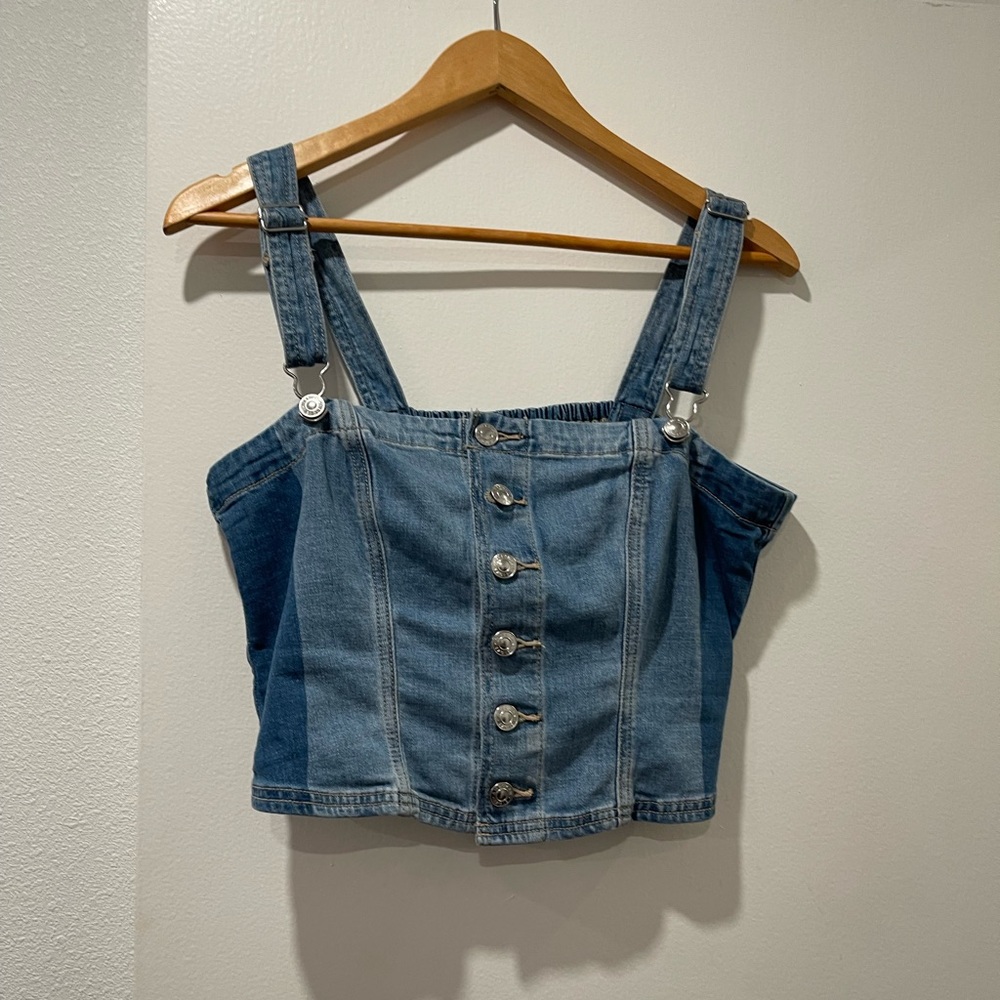 American Eagle Outfitters Blue‎ Denim Button-Up Top